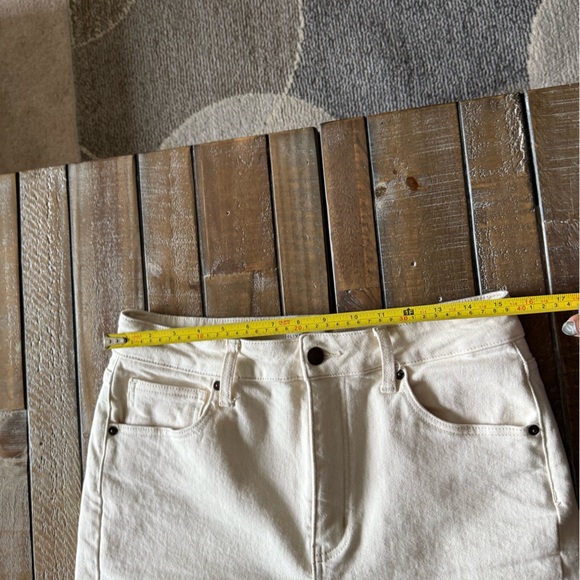 Oliver Logan Ecru Wide Leg Cropped Pants - Picture 9 of 11